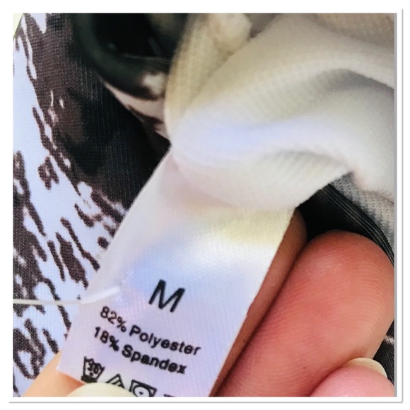 Pretty Garden Leopard Print Bikini Swimsuit Set Cheeky Bottoms Size Medium - Picture 4 of 9